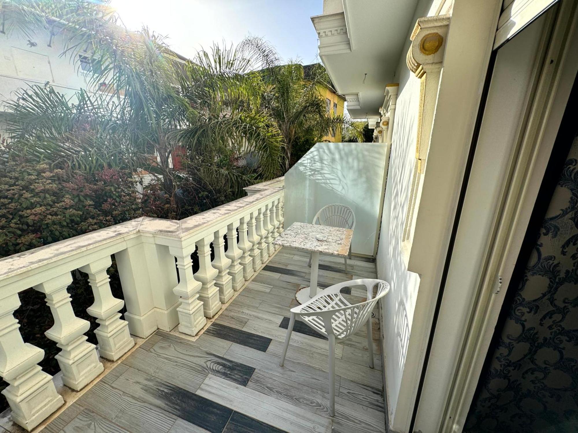 Hotel Antalya - Beach Durrës Exterior foto