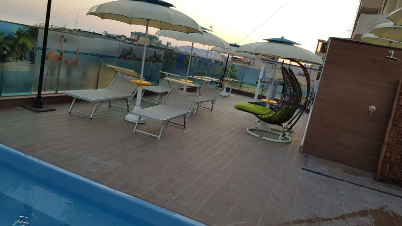Hotel Antalya - Beach Durrës Exterior foto